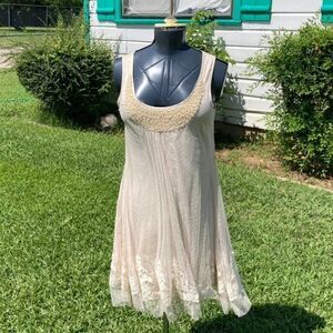 Women’s Cream Beaded Sleeveless Lace Dress by A’reve Size Small